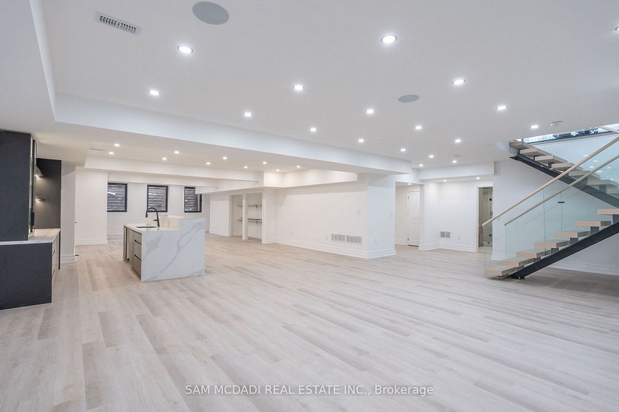 L3RycmViL2xpc3RpbmdzLzQxLzAzLzkzLzQ3L3AvZDg5YTAzMTQtM2FhMC00OTgxLWI4ZjMtOTgyOTA4NGMyNDEyLmpwZw