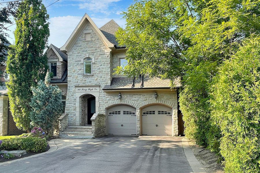 King High Dr, Thornhill