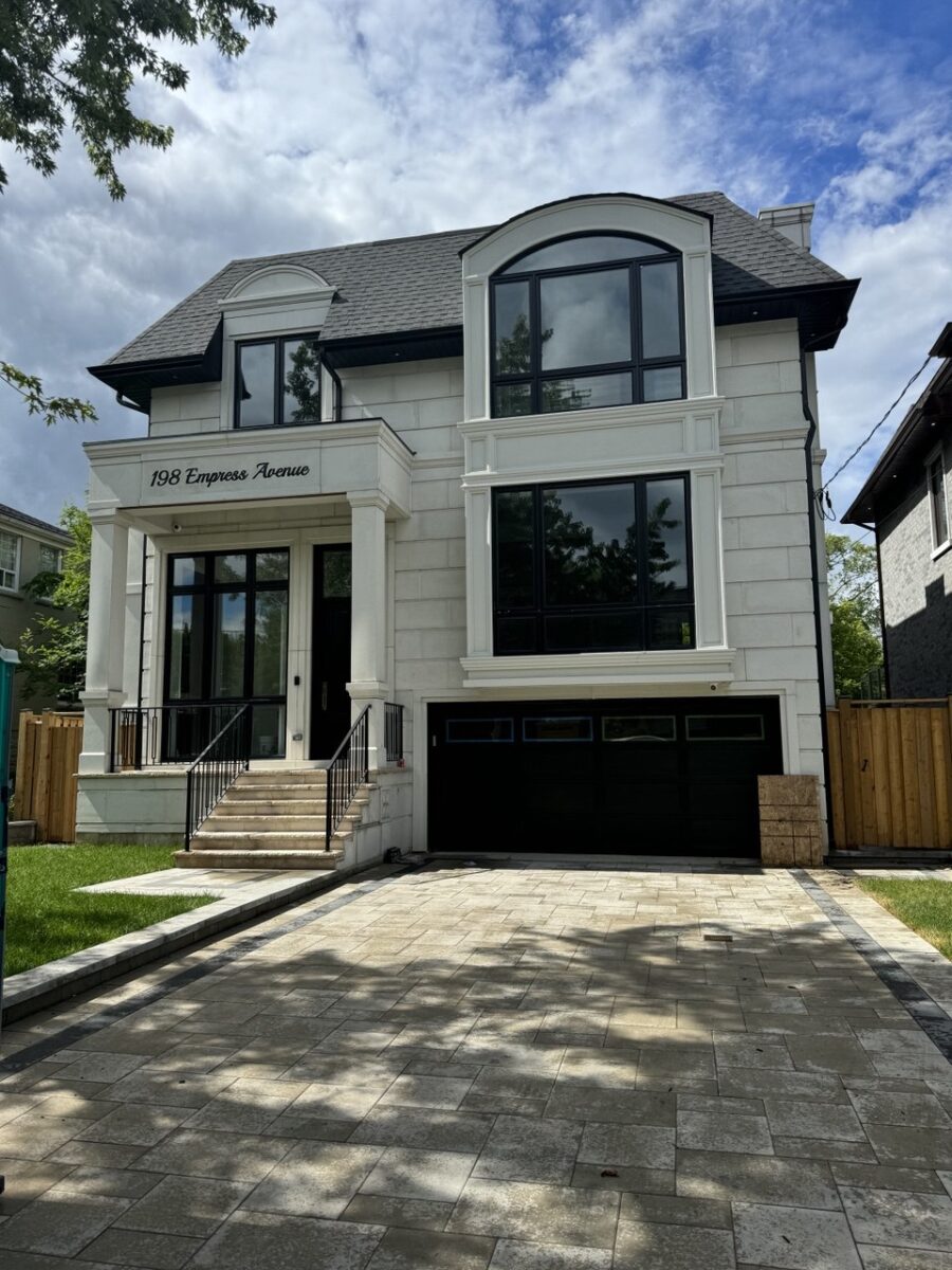 Empress Ave (1), Toronto